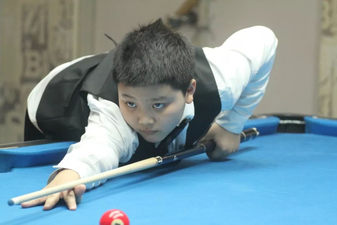 的致敬和传 的致敬和传